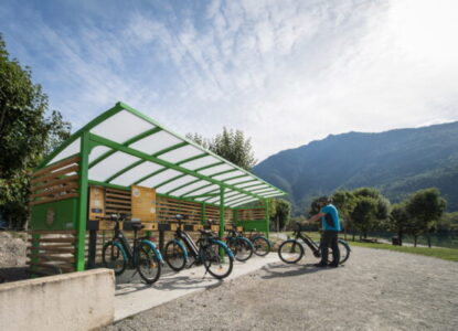 Borne vélo electrique - Photo Alban Pernet