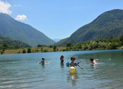 Lac des Hurtières