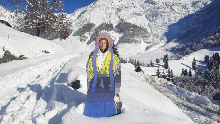 Coeur de village Portrait dans la neige