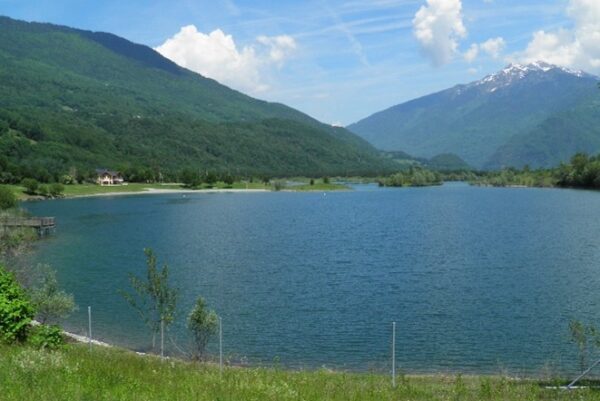 Lac des Hurtieres